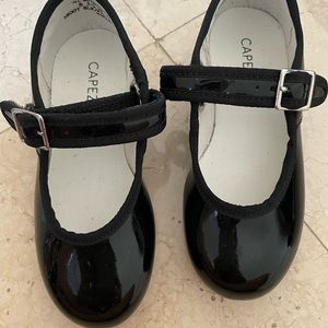 Kids Capezio Tap Shoes size 8 1/2T
